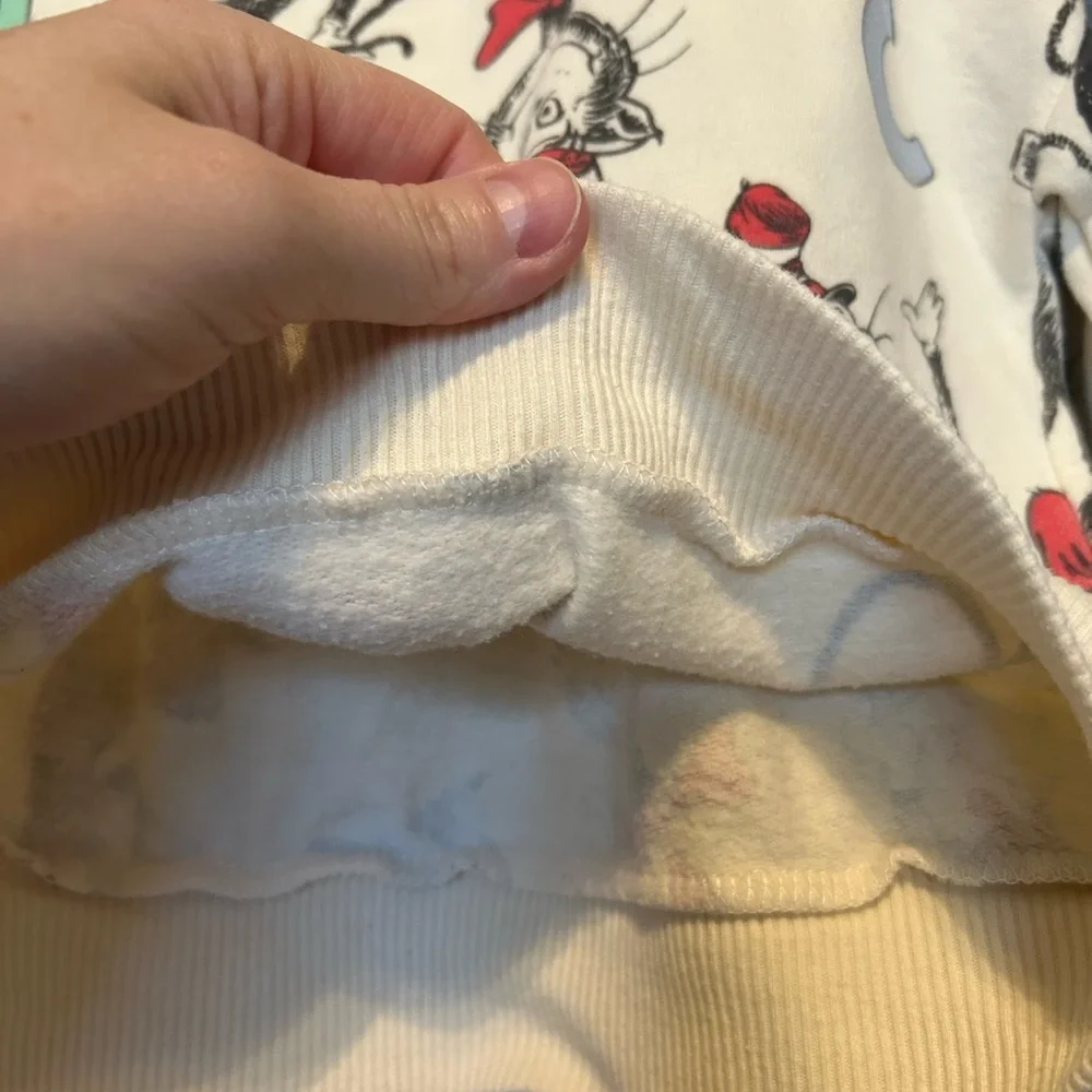 •Cat in the Hat•sweatshirt•Dr. Seuss•12 months•